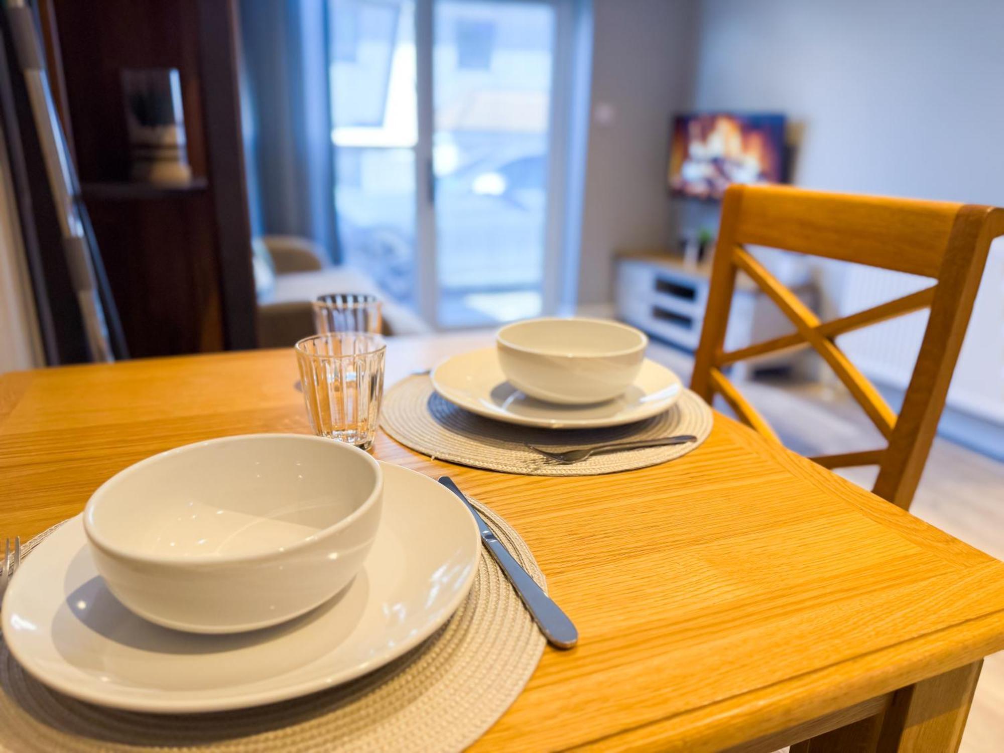 The A 1 Bedroom By Altoluxoexperience Short Lets & Serviced With Parking & Wifi Apartment