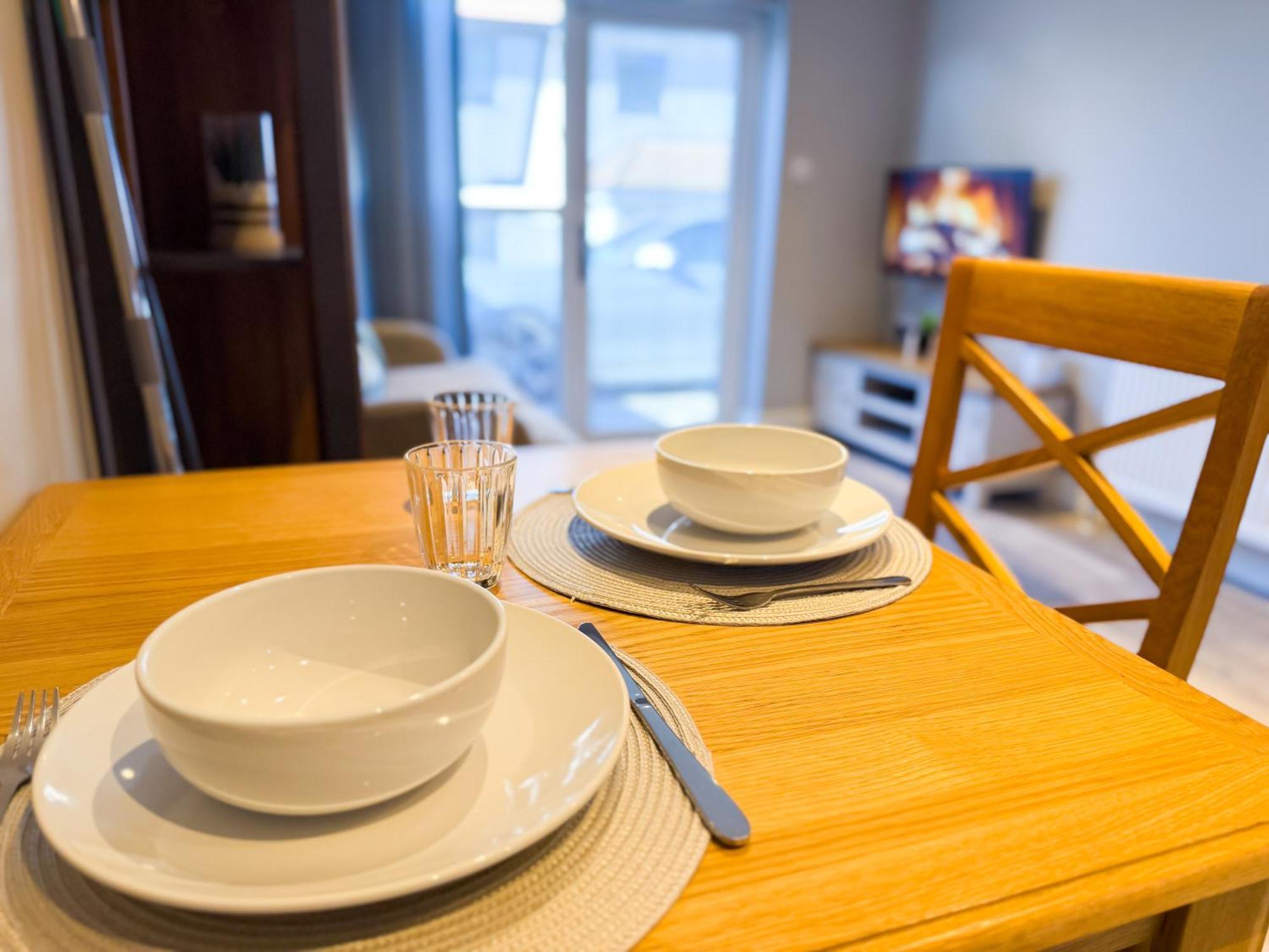 Apartment The A 1 Bedroom By Altoluxoexperience Short Lets & Serviced With Parking & Wifi *